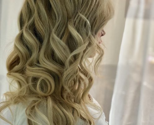 Blonde Waves Hair Cuts and Color from Neri Hair Salon in Pearland Texas